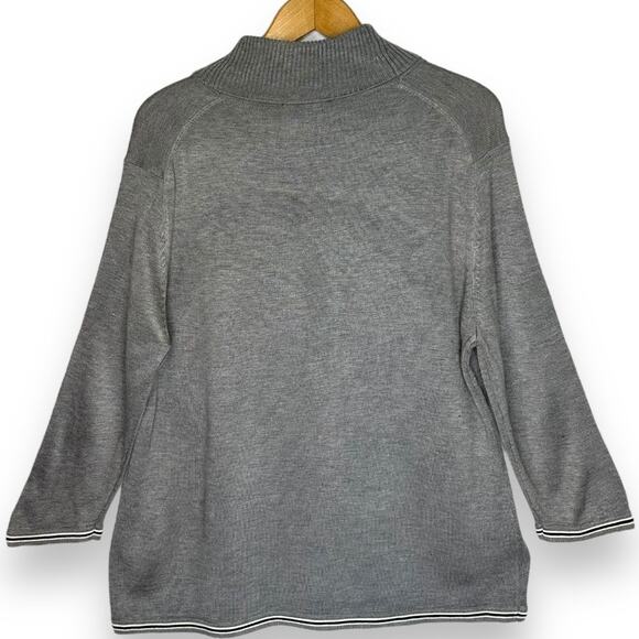 Tommy Hilfiger Women's 3/4 Sleeve Turtleneck Sweater Size XL Gray Striped Hem - Picture 3 of 9